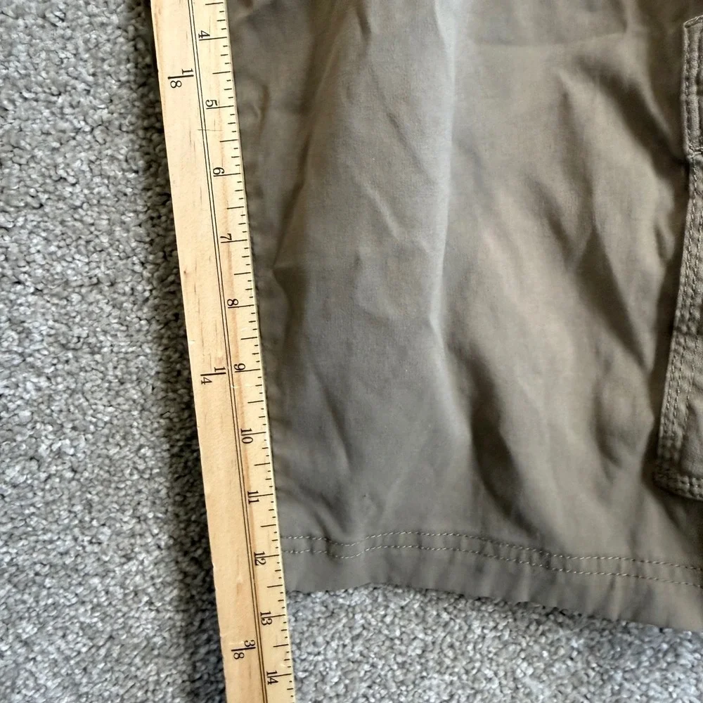 Prana Zion Mens XXL Brown Stretch Hiking Cargo Shorts‎ Integrated Belt Quick Dry